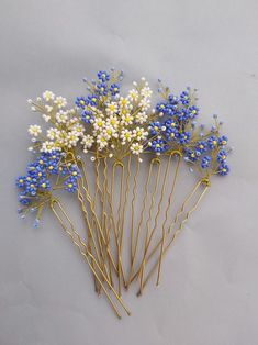 Daisy Hair, Hair Pins Wedding, Bijoux Diy, Forget Me Not, Hair Pin, Pretty Jewellery, Cute Jewelry, Hair Jewelry, Wire Jewelry