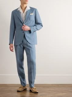 Brunello Cucinelli's Italian tailoring is crafted with meticulous attention to detail. This suit jacket is made from naturally breathable linen in a single-breasted profile with wide notch lapels and a partial lining for lightness. Linen Clothes Men, Groom Suit Summer, Linen Jacket Men, Pastel Suit, Outfits For Easter, Mens Linen Suit, Fall Wedding Guest Outfit, Mens Linen Jackets, Blue Linen Suit