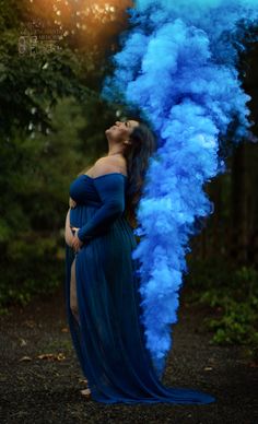 Photography, maternity photo session, baby boy maternity, blue maternity smoke bomb Baby Boy Gender Reveal Ideas, Blue Maternity Dress Photo Shoot, Blue Maternity Shoot, Boy Maternity Pictures, Outside Maternity Pictures, Baby Boy Maternity Shoot, Boy Maternity Shoot, Baby Shower Photography Poses