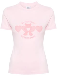 light pink cotton blend jersey texture logo print to the front graphic print to the front text print to the front crew neck short sleeves straight hem Casual Pink Tops With Logo, Fitted Pink Graphic Print T-shirt, Pink Graphic Tee With Logo Print, Pink T-shirt With Logo Print For Spring, Pink Fitted Top With Logo Print, Fitted Pink Tops With Logo Print, Wish On A Star, Light Pink Shirt, Texture Logo