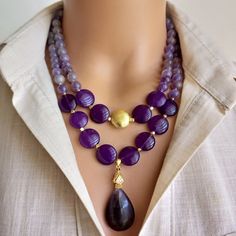 Meet our elegant Purple Agate Necklace - a stunning handcrafted piece that is sure to attract attention! This stylish handmade large beaded jewelry gift is the perfect accessory to add boho chic to any outfit. Make a thoughtful gesture by gifting this to your beloved wife for your anniversary. MATERIALS: Made from quality materials, this bohemian necklace consists of smooth purple agate beads, pendant and gold plated bead spacers. CARE INSTRUCTIONS: To keep this charm necklace looking its best, Chunky Statement Necklace, Purple Agate, Chunky Jewelry, Natural Stone Jewelry, Bohemian Necklace, Agate Jewelry, Agate Necklace, Chic Fashion, Gift For Wife