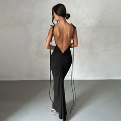 F00185733-304 Formal Dresses Open Back, Amazing Prom Dresses, Bare Back Dress, Backless Gowns, Vestidos Para Baby Shower, Latest Gowns, Prom Dresses Ideas, Dresses Straight, Empire Maxi Dress