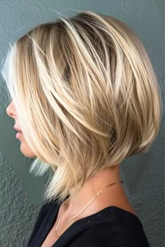 40 Trendsetting Medium-Length Layered Haircuts for 2024 - The Hairstyle Edit Long Bob Shoulder Length, Short Hair Cuts Bobs, Soft Long Bob Haircut, Short Bob Hairstyles With Layers, 45 Year Old Women Hairstyles Over 40, Women Over 40 Short Hair, Southern Living Hairstyles, Elevated Bob Haircut, Best Smelling Hairspray