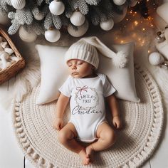 Celebrate Christmas with this sweet outfit featuring your baby's name. It is printed on 100% cotton 7.2 oz, available as five different outfit types. Please refer to the labeled picture for the apparel type and take note of how each item fits below. Once you select your apparel type and size, a picture of the item you ordered will appear on your screen. Please note: The classic baby bodysuit (onzie) comes in long and short sleeves. The romper (short or long sleeves) is a sweatshirt material and Outfit Types, Christmas One Piece, Christmas Baby Clothes, First Christmas Outfit, My 1st Christmas, First Christmas Photos, Baby First Christmas, Neutral Christmas, Outfit Christmas