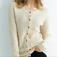 Beautiful Cashmere Cable Knit Sweater Cardigan Cozy Crew Neck Cardigan With Buttons, Cozy Beige Button-up Sweater, Beige Sweater With Button Closure For Layering, Elegant Button-up Knit Sweater, Winter Cream Cardigan With Button Closure, Cream Sweater With Button Closure For Winter, Cream Button-up Winter Sweater, Cozy Beige Cardigan With Buttons, Elegant Crew Neck Soft Knit Cardigan