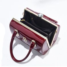 New Luxury Patent Leather Women'S Bags Europe Diamond Ladies Handbags Bright Shoulder Bag Famous Brand Ladies Wedding Party Bags Large Capacity Top Handle Clutch, Burgundy Satchel Shoulder Bag With Detachable Handle, Evening Shoulder Bag In Burgundy, Burgundy Shoulder Bag For Evening, Evening Burgundy Shoulder Bag, Burgundy Handheld Shoulder Bag With Detachable Strap, Formal Top Handle Clutch With Large Capacity, Formal Handheld Bags With Large Capacity, Formal Handheld Bag With Large Capacity