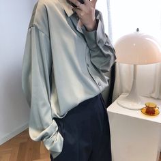 F00073099-102 Oversized Long Sleeve Tops For Formal Occasions, Oversized Formal Button-up Top, Casual Solid Color Tops For Office, Casual Solid Tops For Office, Casual Office Tops, Trendy Formal V-neck Shirt, Chic Solid Long Sleeve Shirt, Chic Long Sleeve Solid Shirt, Chic Oversized Formal Top