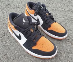 Air Jordan 1 Low "Shattered Backboard" Throwback Jordan Shoes For Streetwear, Throwback Custom Sneakers For Streetwear, Sporty Orange Custom Sneakers For Skateboarding, Sporty Custom Orange Sneakers For Skateboarding, Retro Basketball Shoes With Speckled Midsole For Streetwear, Orange Mid-top Skate Shoes For Streetwear, Orange Jordan Shoes For Streetwear, Aj 1 Low, Jordan Low