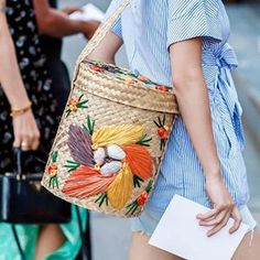 #urbancouture #embroidery #embellishement #sequins #couture #handmade #partydress #вышивкаоткутюр #fashionkilla #highfashion #fashionpost… Pochette Diy, Basket Case, Fashion Embroidery, Diy Handbag, Rattan Bag, Art Bag, Chic Bags, Embroidered Bag