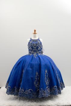 Royal blue dress Royal Blue Dress For Kids, Royal Blue Flower Girl Dress, Blue Dresses For Kids, Royal Blue Quince, Royal Blue Flowers, Quinceanera Planning, Flower Girl Dresses Blue, Blue Quince, Dama Dresses