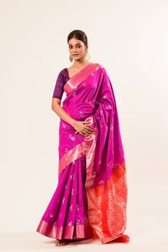 Bangalore Silk Saree in Purple with Red Border - Anvi Couture Baluchari Saree, Golden Blouse, White Embroidered Blouse, Saree Blouse Styles, Silver Blouse, Brocade Blouse, Net Blouses, Cotton Gowns, Party Sarees