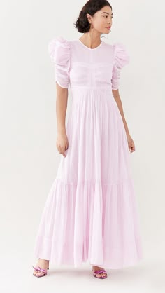 Non White Wedding Dresses, Womens Blouses Summer, Internship Fashion, Stitch Dress, Linen Style Fashion, Ruffled Gown, Oversize Dress, Organza Gowns, Bridesmaid Attire