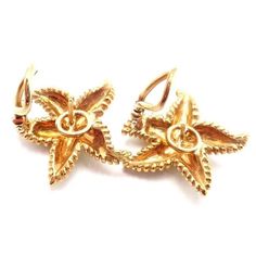 These Vintage Tiffany & Co. Starfish earrings are crafted in 18k yellow gold, featuring a large starfish design. These earrings are for pierced ears.  Details: Weight: 16.6 grams Measurements: 26mm x 26mm Stamped Hallmarks: T&Co 750 YOUR PRICE: $3,850 Item #: T3555mned Luxury Yellow Gold Star Earrings, Gold Elegant Earrings With Starfish Charm, Elegant Gold Earrings With Starfish Charm, Yellow Gold Starfish Earrings With Starfish Charm, Elegant Yellow Gold Starfish Charm Earrings, Elegant Yellow Gold Earrings With Starfish Charm, Starfish Design, Vintage Tiffany, Starfish Earrings