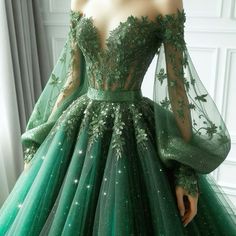 Emerald Green Boho Wedding Dress, Green Ball Dress Aesthetic, Beautiful Dresses Green, Dark Green Dress Elegant, Green Ball Gown Prom Dresses, Emerald And Gold Wedding Dress, Green Princess Dress Aesthetic, Black And Dark Green Wedding Dress, Forest Green Prom Dress Long Sleeve