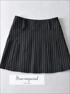 Material:Polyester Decoration:None Origin:CN(Origin) Age:Ages 18-35 Years Old Silhouette:Pleated Fabric Type:Broadcloth Waistline:empire Pattern Type:striped Style:England Style Dresses Length:Above Knee, Mini Size Table S : Waist 66cm(26") Hip 92cm(36.2") Length 38cm(15") M : Waist 70cm(27.6") Hip 96cm(37.8") Length 39cm(15.4") L : Waist 76cm(29.9") Hip 102cm(40.2") Length 40.5cm(15.9") the size be measured by ourselves, error 1-3cm Black Skirt Pattern, Striped Pleated Skirt, Pin Stripe Mini Skirt, Black Striped Skirt Outfit, Black And White Striped Skirt Outfit, Plead Skirt, Pin Stripe Skirt, Striped Skirt Outfit, Black And White Striped Skirt