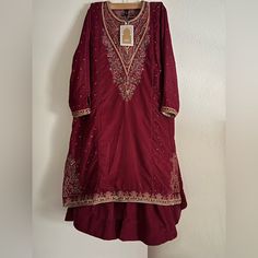 Ethnic Brand New 2pc Velvet Party Wear Dress Size Medium To Large Bohemian Silk Kurta For Parties, Bohemian Silk Party Kurta, Bohemian Red Palazzo Set For Wedding, Bohemian Long Sleeve Anarkali Set For Festive Occasions, Bohemian Long-sleeve Anarkali Set For Festive Occasions, Festive Bohemian Anarkali Set With Dabka, Festive Silk Bohemian Anarkali Set, Bohemian Long Sleeve Lehenga For Festive Occasions, Bohemian Festive Sets For Transitional Season