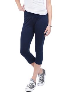 Lyssé: Perfect Denim Capri High Rise 4-way Stretch Casual Leggings, Sporty Stretch Denim Jeans, Casual High-rise 4-way Stretch Leggings, Stretch Cotton Capris With Pull-on Style, High Rise Casual Leggings With 4-way Stretch, Sporty Stretch Jeans For Spring, Stretch Denim Blue Capri Jeans, Fitted Casual Capri Length Bottoms, Sporty Stretch Denim Bottoms