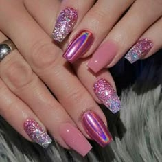 Valentine Nails, Pretty Nail Art Designs, Glamorous Nails, Diy Nail Designs, Nail Designs Glitter, New Year's Nails, Gel Nail Designs, Fabulous Nails, Coffin Nails Designs