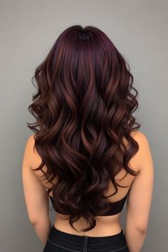 Best Colors For Short Hair, Professional Hair Color For Work, Unique Brunette Hair Color Ideas, Haircolor 2024 Women Trends, Haircolor 2024 Women, Hair Color Ideas For Fall, Classic Hair, Brunette Hair With Highlights, Long Hair Color