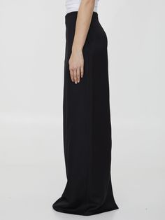 63% Viscose, 37% Silk Luxury Silk Skirt For Workwear, Luxury Silk Skirt For Work, Full Length Silk Lined Bottoms, Silk Long Skirt For Evening, Elegant Full Length Lined Bottoms, Elegant Long Inseam Formal Skirt, Luxury Long Skirt For Evening, Luxury Formal Long Skirt, Elegant Long Skirt For Cocktail Occasions