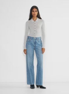 THE FARRAH HI-RISE WIDE JEAN | Aritzia Aritzia Farrah Jeans, Modern Flare Jeans In Rigid Denim For Fall, Modern Rigid Denim Flare Jeans For Fall, Chic Rigid Denim Flare Jeans For Fall, Fall Wide Leg Rigid Denim Flare Jeans, Denim Forum Farrah, Aritzia Jeans, 70s Icons, Slim Hips