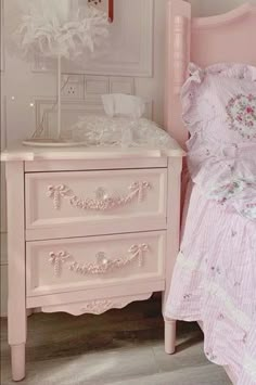 Aesthetic European princess-style pink and white carved wooden bedside – PeachyBaby Princess Nightstand, Pink Princess Room Aesthetic, Pink Gold And White Bedroom, White And Pink Bedroom Aesthetic, Side Table Ideas Bedroom, Princesscore Room, Princess Room Aesthetic, Vintage Princess Aesthetic Bedroom, Princess Aesthetic Room