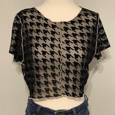 Welcome To Mya’s Boutique! Nwt Love J Black Sheer Houndstooth Print Short Sleeves 16” Shoulder To Hem 20” Armpit To Armpit Thank You For Visiting Mya’s Boutique, Where Every Day Is A Sale!!! Fitted Houndstooth Pattern Tops For Fall, Fitted Houndstooth Top For Fall, Chic Fitted Houndstooth Pattern Tops, Chic Fitted Houndstooth Top, Casual Black Houndstooth Top, Summer Casual Houndstooth Top, Casual Houndstooth Summer Top, Casual Houndstooth Tops For Spring, Casual Houndstooth Top For Summer