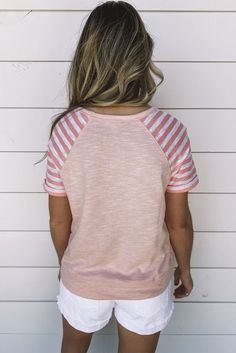 Pink Crewneck Raglan Sleeve Striped Patchwork T-shirt Casual Color Block Raglan Sleeve T-shirt, Casual White Spliced T-shirt, Casual Short Sleeve T-shirt With Splicing, Casual Summer T-shirt With Raglan Sleeves, Spring Cotton T-shirt With Striped Sleeves, White Crew Neck Top With Striped Sleeves, Spring Crew Neck T-shirt With Striped Sleeves, Casual Raglan Sleeve Tops, Casual Striped Sleeve Crew Neck T-shirt