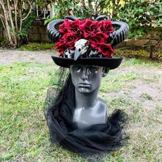 This Beautiful Steampunk Party Hat Is Made Of 100% Finest Quality And Hand-Painted Craftsmanship. Occasion: Great For Steampunk, Halloween, Music Festival, Burning Man, Masquerade Party, And More. Color: Black Inside Measurement: Length: 7.5” Width: 7” Depth Of Hat: 5” Circumference: About 22.5"--24" Inch Halloween Top Hat, Spider Halloween Costume, Rose Costume, Steampunk Party, Steampunk Top Hat, Steampunk Halloween, Pink Baseball Cap, Lace Cape, Bird Costume