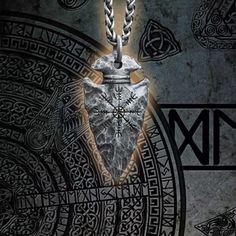 Add a touch of ancient Norse mythology to your style with our Fashionable and Exquisite New Vintage Viking Spear Rune Amulet Pendant Necklace. This stunning piece of jewelry is perfect for both men and women who appreciate unique and meaningful accessories. Crafted with meticulous detail, the pendant features a Viking spear design adorned with intricate runes, symbolizing protection and strength. Whether you’re heading to a punk party or simply want to elevate your everyday look, this necklace i Black Handmade Medieval Jewelry, Handmade Medieval Black Jewelry, Handmade Black Medieval Jewelry, Black Compass Design Jewelry Gift, Medieval Style Oxidized Jewelry As Gift, Medieval Style Jewelry With Oxidized Finish As Gift, Viking Style Oxidized Jewelry As Gift, Viking Style Oxidized Jewelry For Gifts, Viking Style Oxidized Jewelry Gift