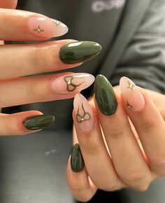 Sage Green Nails Spring, Short Green Nails With Flowers, Simple Forest Green Nails, Almond Nails Forest Green, Green Nails With Bow, Green Nails Simple Design, Kiwi Nails Acrylic, Green Nails With White Tips, Almond Acrylic Nails Green