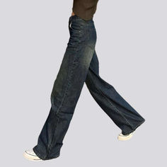 Elevate your look this season with our Dark Wash Vintage Straight Jeans from our 2023 Spring-Summer Collection. With a mid-rise fit. luxurious denim. and vintage allure. these jeans are perfect for any occasion. Whether you're dressing up or down. you'll be sure to make a statement.Distinctive Features: Fashion-Forward Design: Crafted with vintage charm and vogue sensibilities. these jeans are the perfect combination of trend and sophistication. Mid-Rise Fit: Offering a informal fit and classic Vintage Straight Jeans, Simple Tank Tops, Classic Aesthetic, Denim Patterns, Summer Soiree, Oversized Denim Jacket, Dark Blue Color, Classic Jeans, Current Fashion Trends