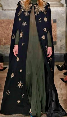 Mode Kimono, Nova York, Alessandro Michele, Mesopotamia, Abayas Fashion, Abaya Fashion, Emilio Pucci, Fantasy Fashion, Looks Vintage