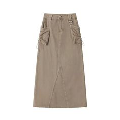 Discover Timeless Style with a Modern Twist Step into the autumn season with elegance and comfort in our Autumn Vintage High Waist Denim Cargo Skirt. Perfect for women who value both style and practicality, this skirt is a versatile addition to your wardrobe. Its casual yet chic design makes it ideal for various occasions, from a day at the office to a relaxed weekend outing. Key Features This skirt boasts a range of features that cater to both comfort and style: High-Quality Fabric: Crafted fro Denim Cargo Skirt, Denim Cargo, High Waist Denim, Empire Waistline, Cargo Skirt, Skirt With Pockets, Jeans Rock, Outfit Combinations, Autumn Season