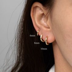 D E T A I L S * FREE SHIPPING ON US ORDERS OVER $35 USD. * Sold by Single or Pairs. - Single- refers to 1 individual hoop - 1 Pair - refers to 2 individual hoops * Inner Diameter: 6mm, 8mm, 10mm * Hoop thickness: 2.5mm * Made with Thick 18k gold plated on 925 sterling silver. * Hypoallergenic & Nickel Free & High Quality & Perfect for everyday wear S H I P P I N G - within the US * ALL orders will be shipped out within 1-2 business days after the order has been placed. * All orders a Minimalist Everyday Huggie Piercings, Everyday Minimalist Huggie Piercings, Minimalist Hoop Huggie Earrings, Minimalist Small Hoop Piercings For Everyday, Minimalist Everyday Hoop Piercings, Everyday Hoop Cartilage Earrings, Minimalist Small Hoop Huggie Earrings, Simple Huggie Cartilage Single Earring, Everyday Small Hoop Cartilage Earrings