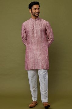 Blush Pink Viscose Kurta Set Design by Rohit Gandhi & Rahul Khanna Men at Pernia's Pop Up Shop 2023 Kurta Wedding, Wedding Mexico, Rajesh Khanna, Rahul Khanna, Haldi Outfit, Pink Kurta, Jayanti Reddy, Dash And Dot, Anushree Reddy