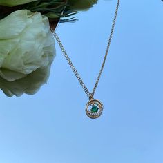 💎 Materials: 14k Gold-Filled Chain - Hypoallergenic 18k Gold Electroplated Pendant - more durable than regular platings Cubic Zirconia Synthetic Emerald 📐 Length: 40cm + 5cm extension Emerald Necklace, Gold Filled Chain, Jewelry Pouch, Jewelry Gift Box, Ring Bracelet, Earring Necklace, Ring Necklace, Artisan Jewelry, Jewelry Care