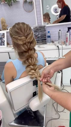 Dragon Rider Hairstyles, Braided Prom Hairstyles, Prom Hair Up, Prom Braid, Mother Of The Groom Hairstyles, Cute Prom Hairstyles, New Hair Look, Pony Hairstyles, Formal Hairstyles For Long Hair