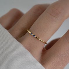 Sapphire Ring Minimalist Ring Gold Rings Rings for Women Gift - Etsy Minimalist Sapphire Ring, Small Stone Ring, 3 Stone Diamond Ring, Stone Diamond Ring, Dainty Gold Rings, Zierlicher Ring, Ringe Gold, Colored Stones, Rings Rings