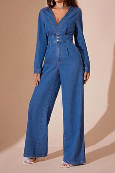 This V-Neck Long Sleeve Flared Denim Jumpsuit is perfect for a stylish and comfortable look. Made from high-quality denim, it features a flattering v-neckline and long sleeves for added coverage. The flared design gives a flattering, feminine silhouette. Elevate your wardrobe with this versatile jumpsuit. Decoration Pockets Length Floor-Length Style Casual Fabric Type Denim Material Cotton Neckline V-Neck Pattern Type Solid , Patchwork Sleeve Length Full Season Summer Fabric Non-Stretch TWO-PIEC Denim Dress Outfits, One Piece Streetwear, Overalls Long Sleeve, Long Sleeve Denim Jumpsuit, High Waist Wide Leg Jeans, Flared Denim, Patchwork Sleeve, Jumpsuit Blue, Designer Jumpsuits