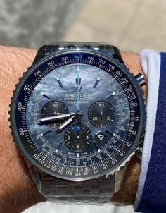 Breitling Watches, Wardrobe Accessories, Wardrobe Style, Luxury Watches For Men, Luxury Watches, Cool Watches, Time Piece, Rolex