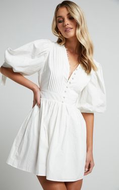 White Grad Dress, White Dress With Sleeves, Puffy Sleeve Dress, Confirmation Dresses, Spring Maxi Dress, Brunch Dress, Fabric Buttons, Business Casual Dresses, White Short Dress