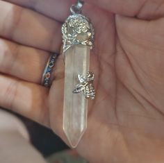 All New Crystal Necklaces And One Of A Kind All Have Some Different Designs Crystal Is A Little Over 2 Inches Crystal Necklace Aesthetic, White Crystal Necklace, Fantasy Jewellery, Selenite Necklace, Crystal Aesthetic, Harry Potter Dr, Future Vision, Concert Fit, Amulet Necklace