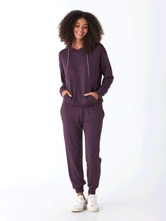 Made from our signature FeatherLoop Fleece, the Madge Pullover Hoodie is one of the coziest sweatshirts you'll ever wear. With a relaxed fit, hoodie and pockets this is perfect to pair with any of our ultra soft leggings and your favorite sneakers for a beyond comfy and casual look. Cozy Hoodie With Ribbed Cuffs For Lounging, Lounging Hoodie Sweatshirt With Drawstring Hood, Cozy Hoodie With Drawstring For Lounging, Fall French Terry Sweats For Lounging, Comfortable Hoodie With Drawstring Hood For Leisure, Comfortable Leisure Hoodie With Drawstring Hood, French Terry Sweats For Lounging In Fall, Cozy Lounging Hoodie With Drawstring Hood, Comfortable Drawstring Hoodie For Leisure