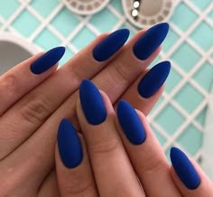 Unhas decoradas azuis Blue Matte Nails, Nail Art Designs For Beginners, Summer Nails Art, Nail Nail Designs, Blue Gel Nails, Navy Nails, Nail 2023, Easy Nail Art Designs, Navy Blue Nails