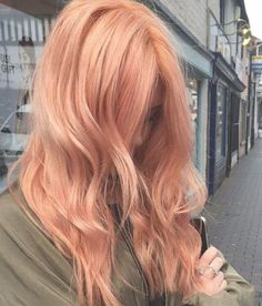 Fall Ombre Hair, Dyed Hair Ombre, Gold Hair Colors, Strawberry Blonde Hair Color, Hair Goal, Hair Color Rose Gold, Georgia May Jagger, Hot Hair Colors