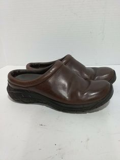 MERRELL BROWN LEATHER SLIDE COMFORT MULES LADIES 7.5 SHOES. Brown Synthetic Slide Mules, Brown Slip-on Slide Mules, Comfortable Brown Slide Clogs, Brown Leather Sole Slide Mules, Brown Leather Slide Mules, Formal Brown Clogs With Leather Footbed, Brown Slip-on Synthetic Mules, Brown Synthetic Mules With Leather Footbed, Comfortable Brown Slip-on Mules