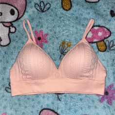 Never Worn Before Comfy Pinky Peach Toned Seamless Longline Bra With Cute Knit / Crocheted Design , Adujuatable Straps Size 34 Im Always Open To Counter Offers Stylish Teen Junior Casual Basic Juniors Teens Petite Basic Babydoll Classic Relaxed Fit Loungewear Cottage Fairy Vs Cottagecore Comfortable Indie Fae Dainty Love Pink Boho Pink Stretch V-neck Bra, Feminine Seamless Bra For Loungewear, Pink Stretch Camisole Bra, Pink Underwire Camisole With Built-in Bra, Stretch Pink V-neck Bra, Pink Seamless Feminine Camisole, Pink V-neck Stretch Bra, Feminine Pink Seamless Camisole, Pink Soft Touch Push-up Bra