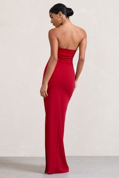 Red Strapless Bodycon Dress For Evening, Elegant Red Stretch Strapless Dress, Strapless Ruched Mini Dress, Sleek Strapless Elastane Dresses, Bodycon Strapless Elastane Dress, Strapless Elastane Bodycon Dress For Party, Bandeau Bodycon Dress In Elastane, Bodycon Bandeau Dress In Elastane, Bandeau Bodycon Elastane Dress