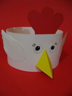 a paper crown with a bird's head on it